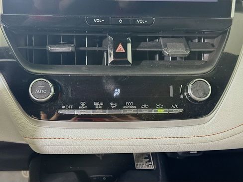 Used 2025 Toyota Corolla FX w/ Convenience Package image 26