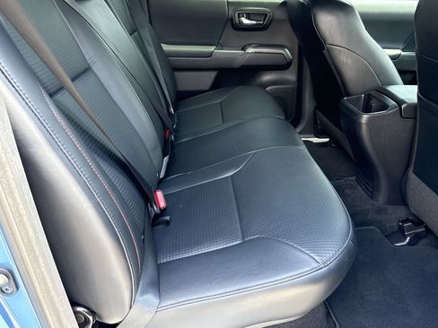 Used 2018 Toyota Tacoma TRD Pro AWD/4WD image 16