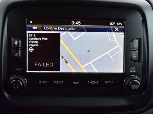Used 2017 Jeep Renegade Trailhawk AWD/4WD image 35