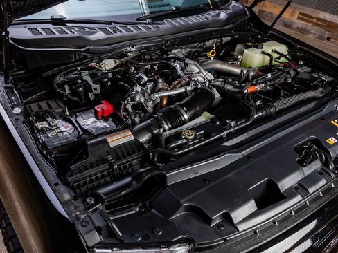 Used 2025 Ford F250 King Ranch w/ Tremor Off-Road Package image 40