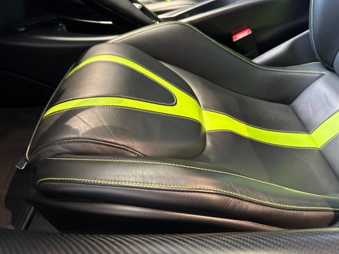 Used 2022 McLaren 765LT RWD image 15
