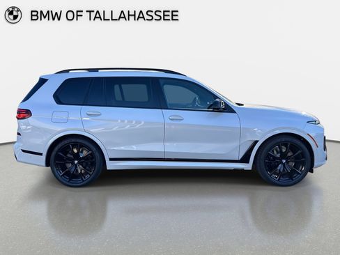 New 2026 BMW X7 M60i image 6