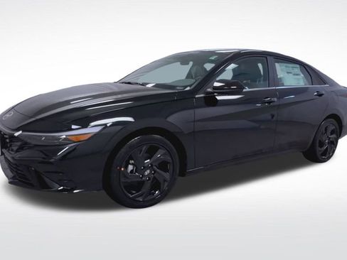 New 2026 Hyundai Elantra SEL Sport Premium FWD image 15