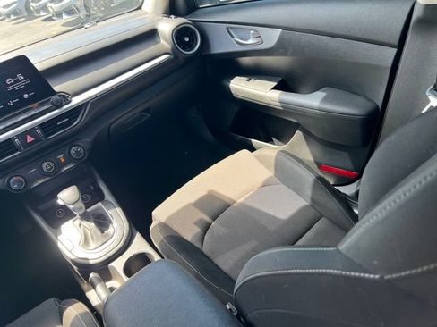 Certified 2023 Kia Forte LXS FWD image 12