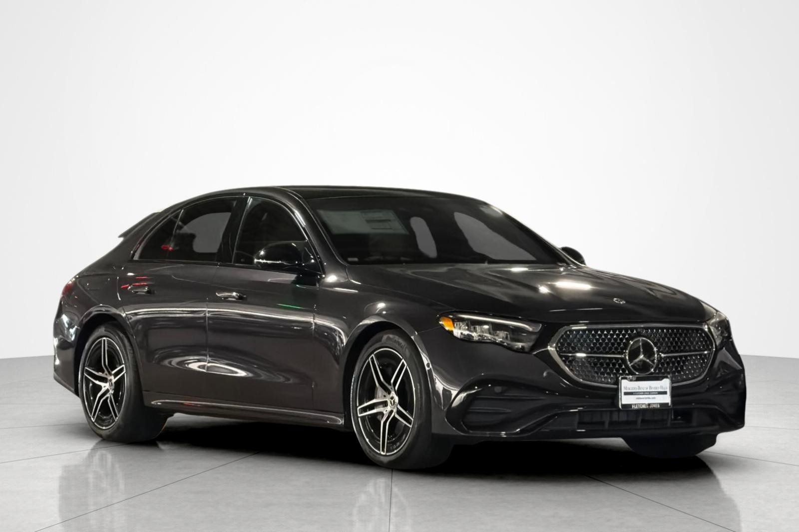 New 2027 Mercedes-Benz E 450 4MATIC Sedan image 7