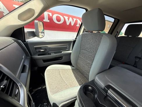 Used 2017 RAM 1500 Big Horn RWD image 14