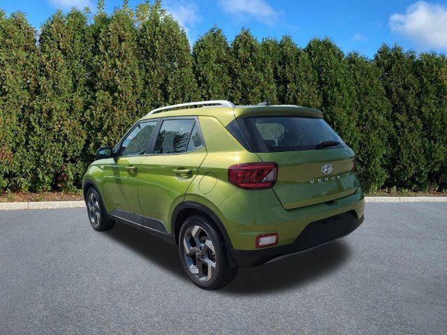 Certified 2024 Hyundai Venue SEL FWD image 6