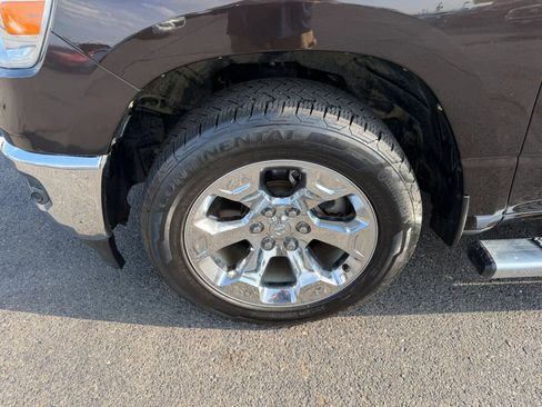Used 2019 RAM 1500 Big Horn RWD image 18