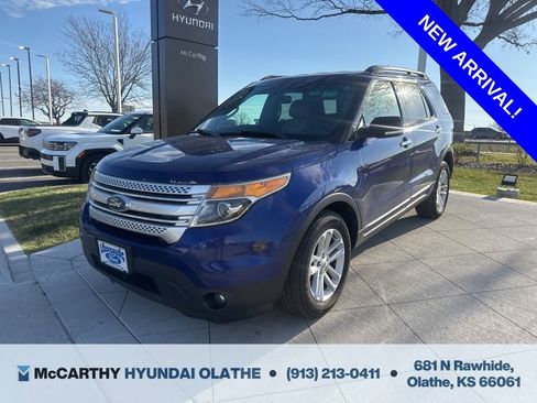 Used 2015 Ford Explorer XLT w/ Equipment Group 202B image 1