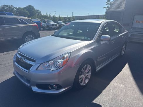 Used 2013 Subaru Legacy 2.5i Limited AWD/4WD image 3