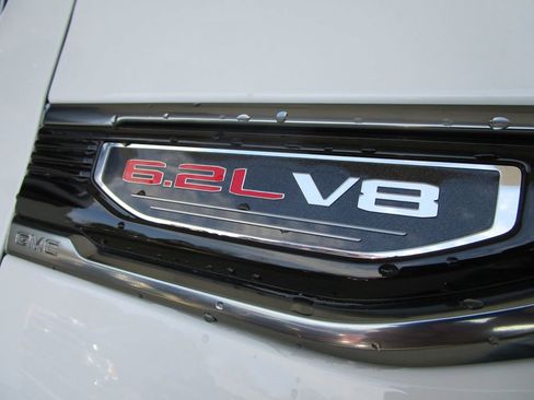 New 2026 GMC Sierra 1500 AT4 w/ Technology Package image 27