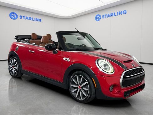 Used 2021 MINI Cooper S w/ Signature Upholstery Package FWD image 13