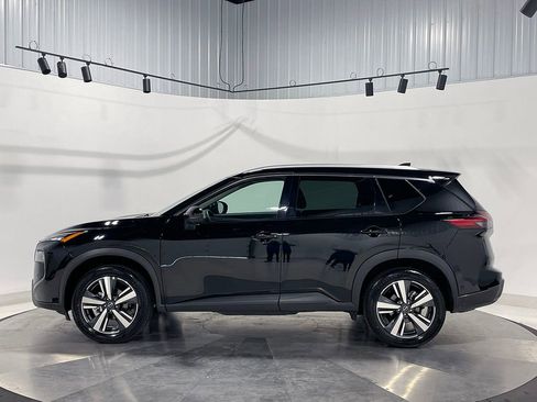 Used 2026 Nissan Rogue SL AWD/4WD image 16