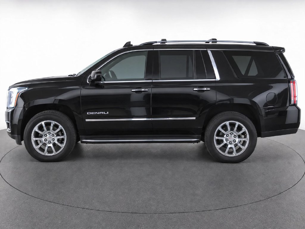 Used 2018 GMC Yukon Denali w/ Open Road Package AWD/4WD image 5