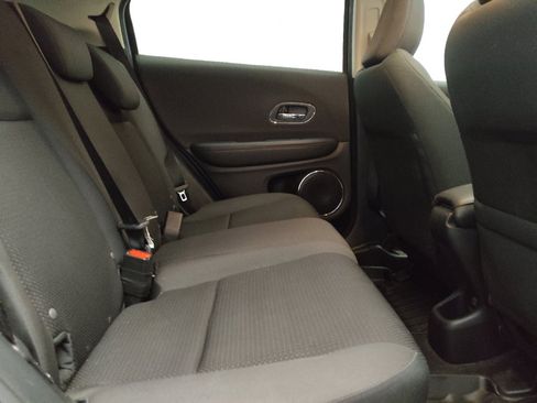 Used 2021 Honda HR-V EX image 19