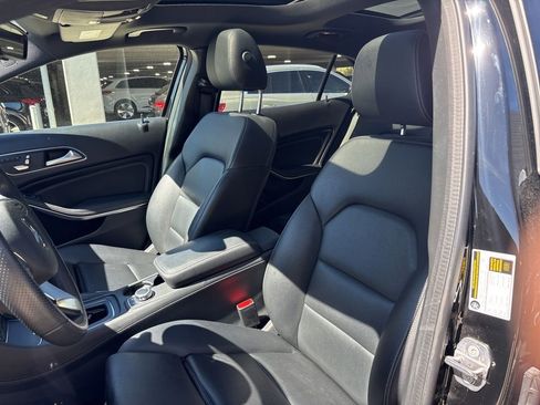 Used 2020 Mercedes-Benz GLA 250 4MATIC image 13