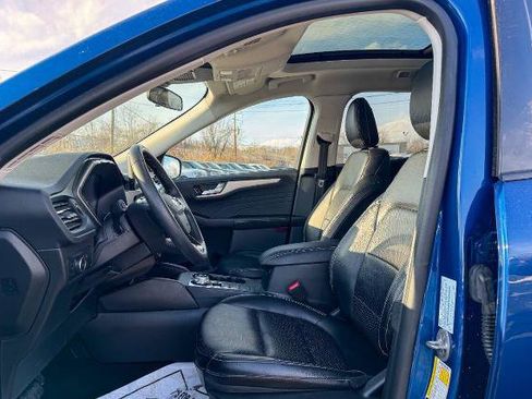 Certified 2022 Ford Escape SEL image 21