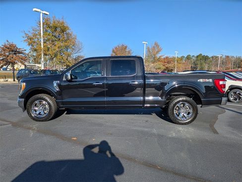 Used 2023 Ford F150 Lariat w/ Trailer Tow Package image 8