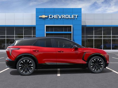 New 2025 Chevrolet Blazer EV RS image 33