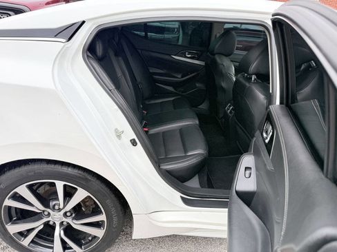 Used 2017 Nissan Maxima 3.5 SL image 22