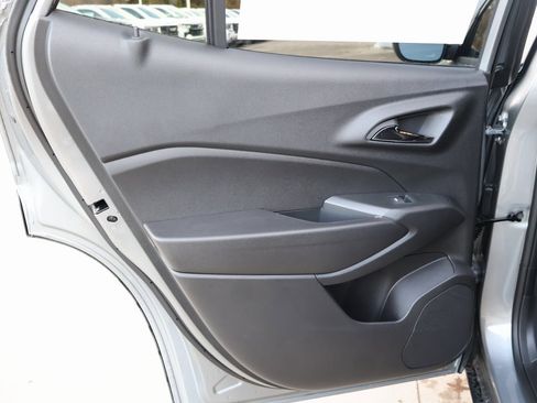 New 2026 Chevrolet Trax RS w/ Sunroof Package image 24