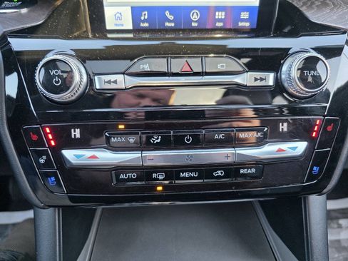 Used 2021 Ford Explorer Platinum image 22