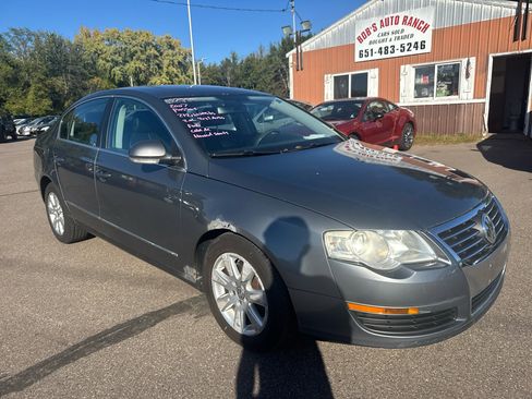 Used 2007 Volkswagen Passat 2.0T image 3