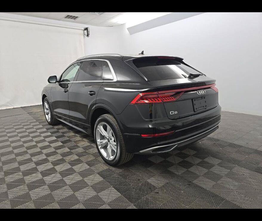 Used 2023 Audi Q8 Premium Plus w/ Premium Plus Package AWD/4WD image 11