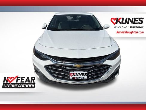 Used 2022 Chevrolet Malibu LT FWD image 4
