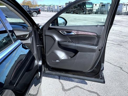 Certified 2021 Buick Envision Avenir AWD/4WD image 16