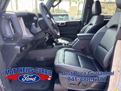 New 2026 Ford Bronco Outer Banks w/ Sasquatch Package AWD/4WD image 9