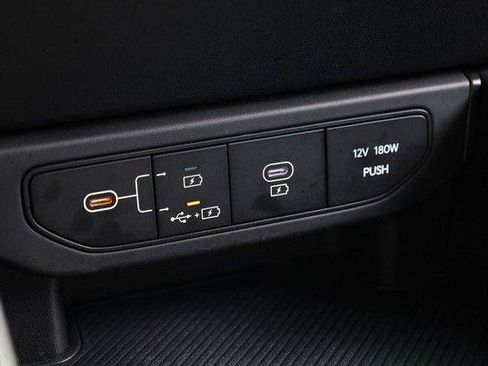 Used 2025 Kia K4 FWD image 14