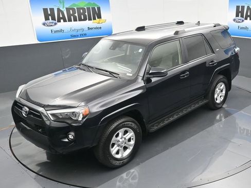 Used 2024 Toyota 4Runner SR5 image 23
