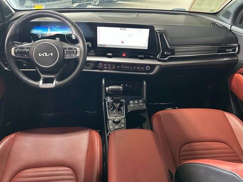 Used 2023 Kia Sportage SX AWD/4WD image 10
