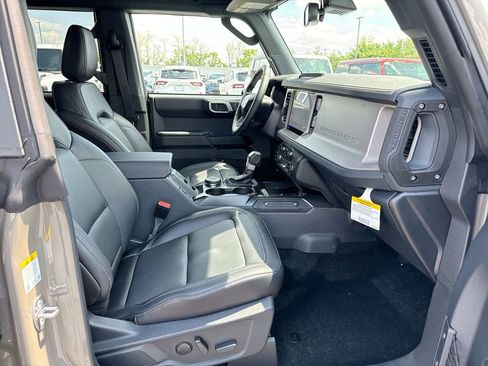 New 2026 Ford Bronco Outer Banks AWD/4WD image 23