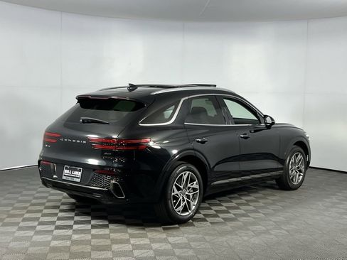 Used 2023 Genesis GV70 2.5T w/ Select Package image 7