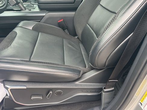 Used 2022 Ford F150 Raptor w/ Equipment Group 801A High image 13