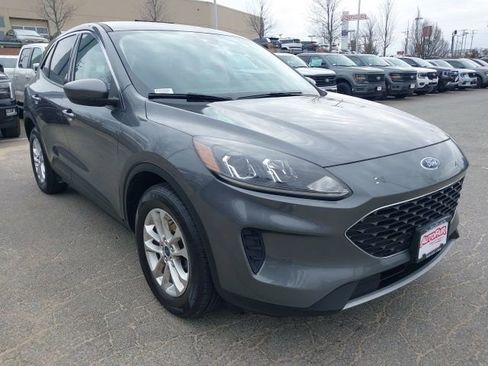 Certified 2021 Ford Escape SE w/ Convenience Package image 2