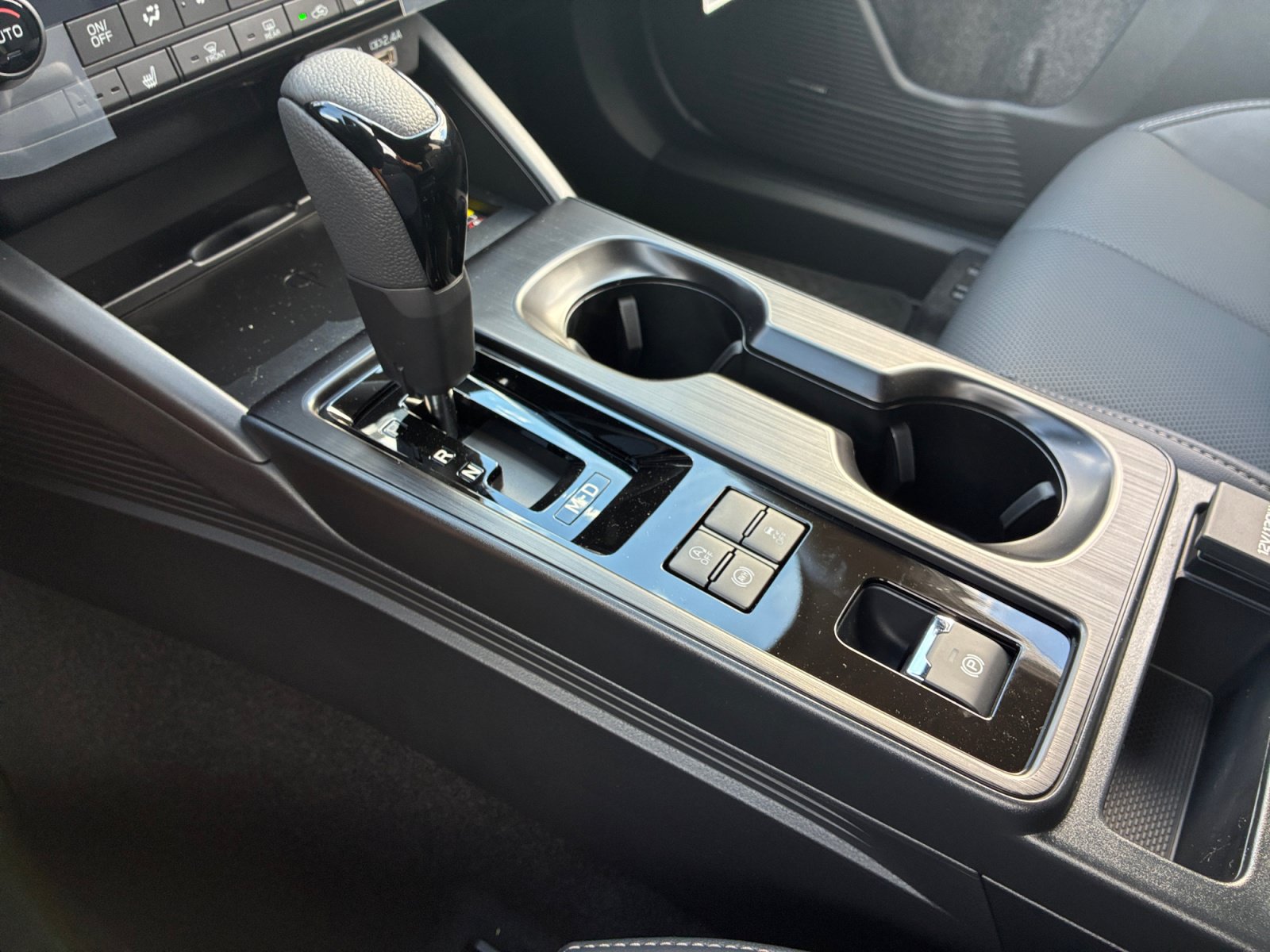 New 2026 Subaru Outback Limited AWD/4WD image 16