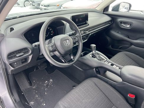 Used 2024 Honda HR-V LX image 9