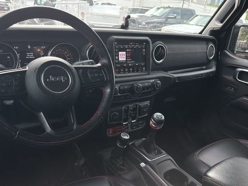 Used 2021 Jeep Wrangler Unlimited Rubicon image 9