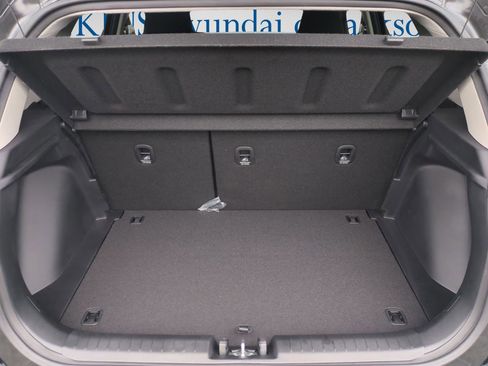 New 2026 Hyundai Venue SEL FWD image 10