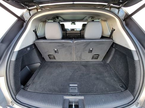 Used 2023 Acura MDX SH-AWD w/ Technology Package image 12