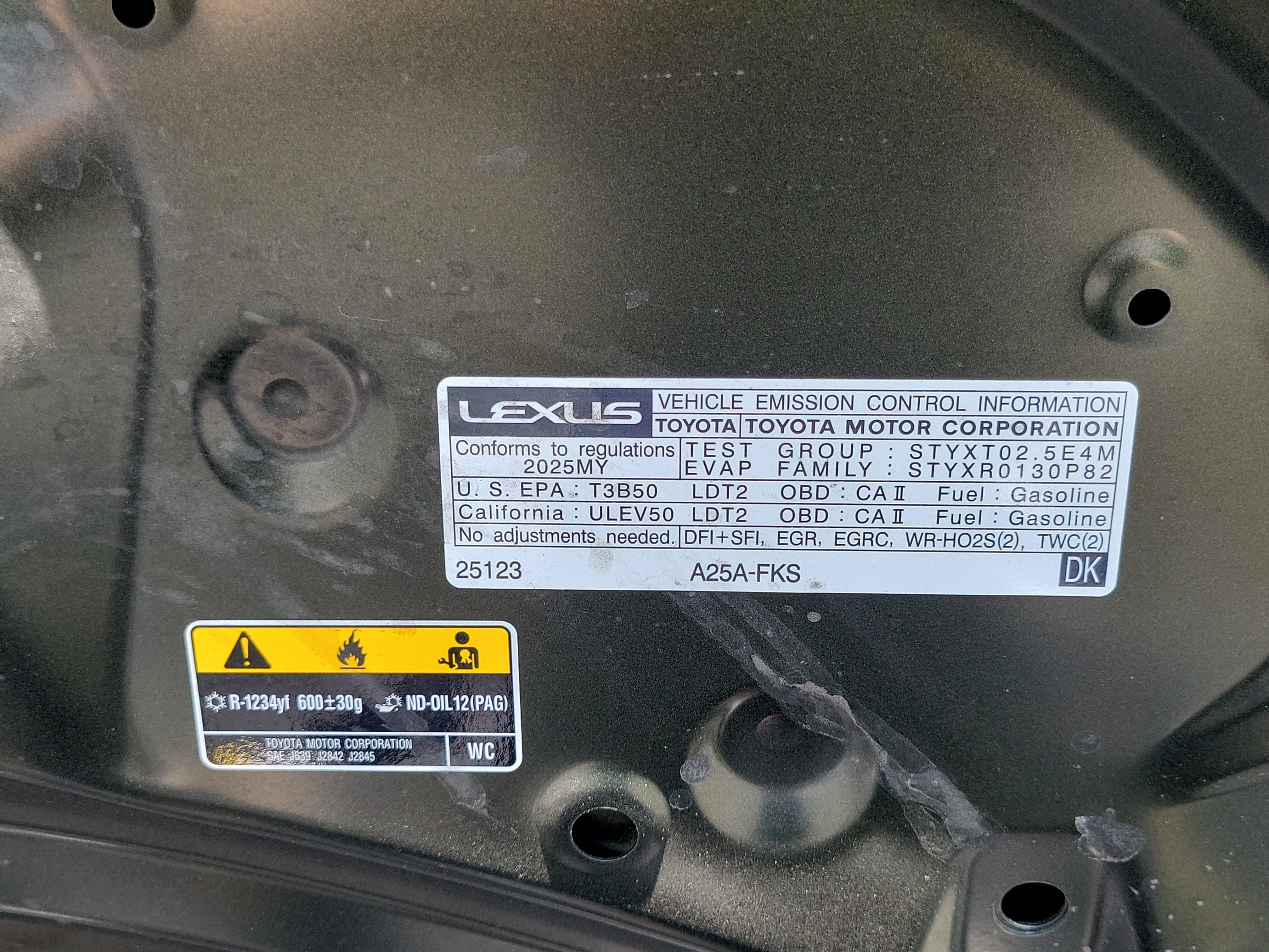 Used 2025 Lexus NX 250 FWD w/ Accessory Package (K3) image 27
