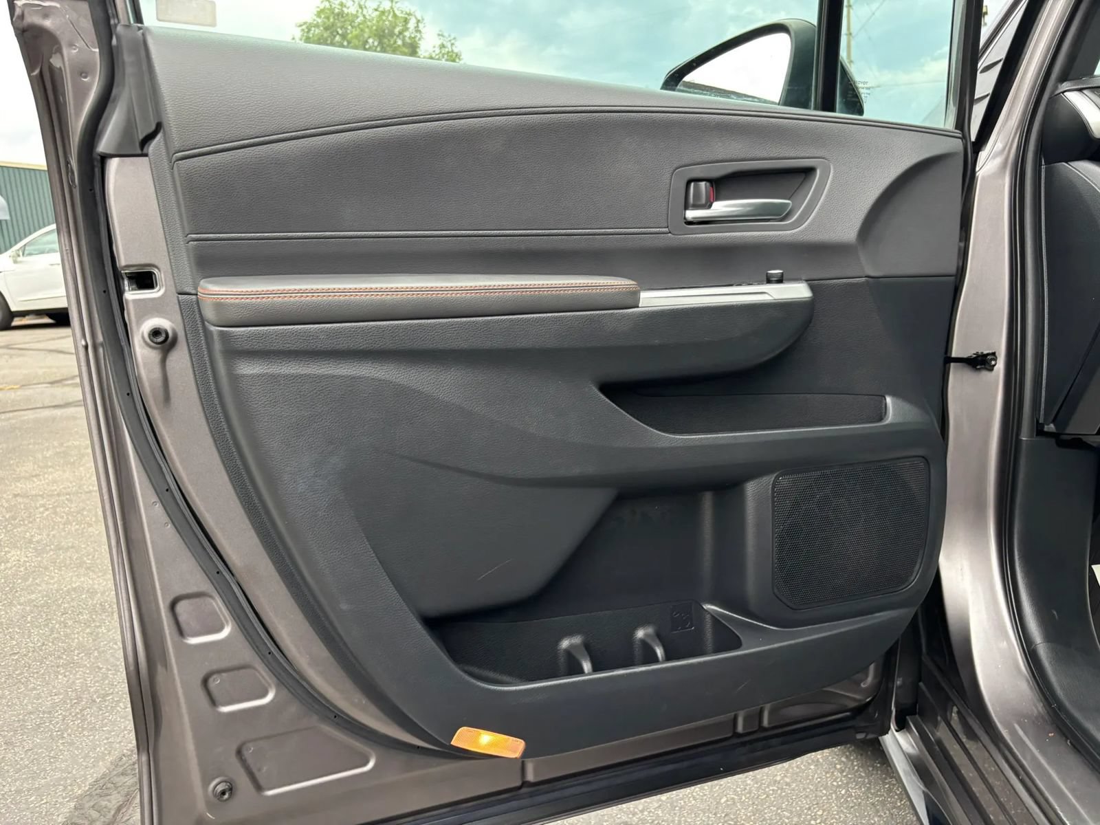 Used 2021 Toyota Sienna XSE AWD/4WD image 9