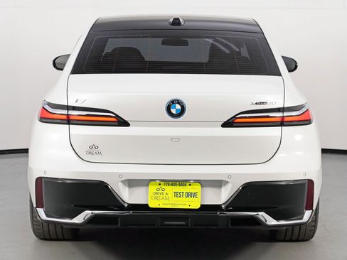 Used 2023 BMW i7 xDrive60 w/ Executive Package 2 image 66