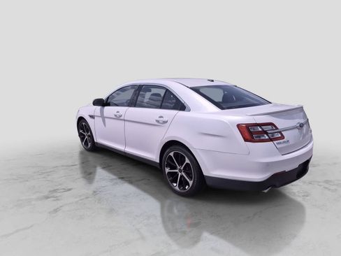 Used 2015 Ford Taurus SEL w/ Equipment Group 201A AWD/4WD image 6
