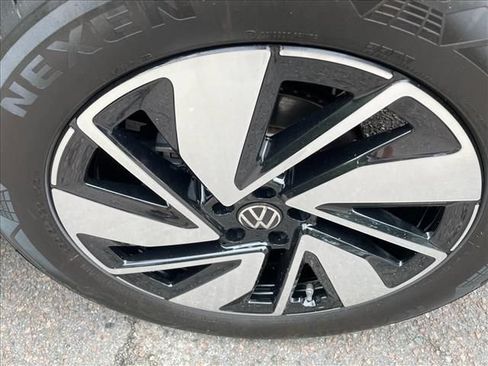 Certified 2026 Volkswagen Atlas SEL AWD/4WD image 11