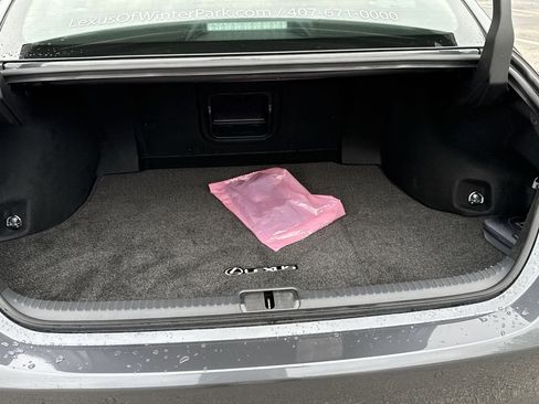 Used 2025 Lexus ES 350 w/ Premium Package image 13