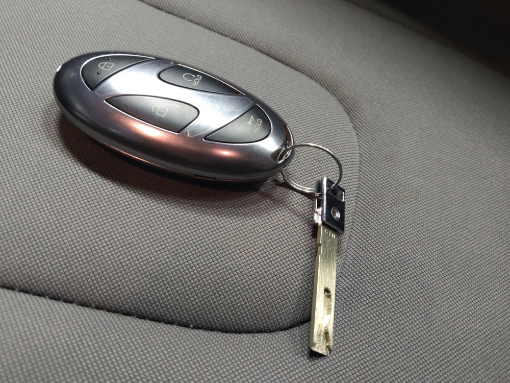 Used 2025 Hyundai Elantra Sport FWD image 32
